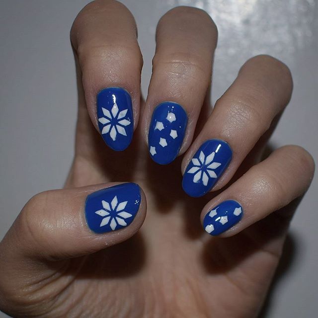 32 Nail Stencils style 115